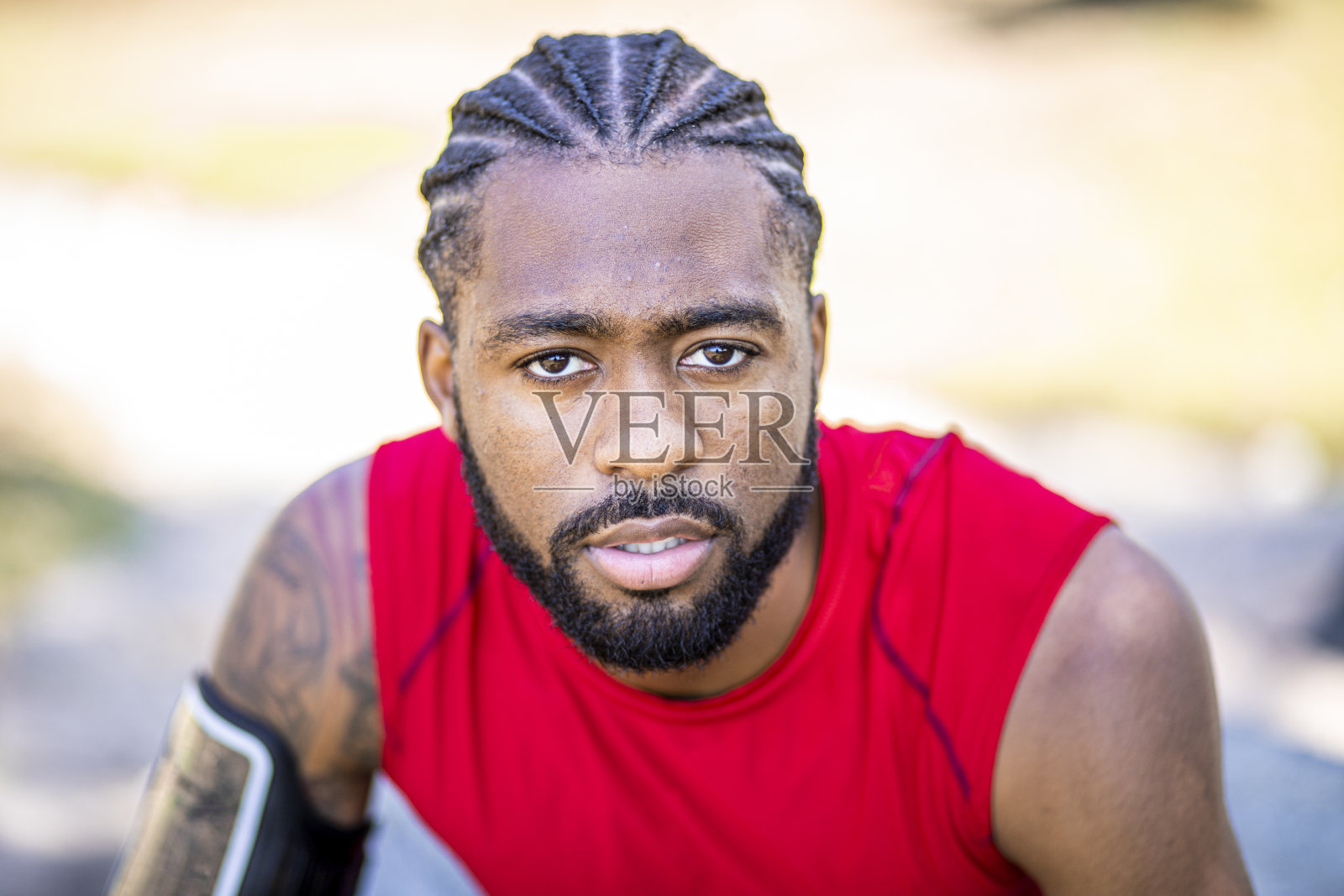 一个健康的黑人健身后的肖像照片摄影图片