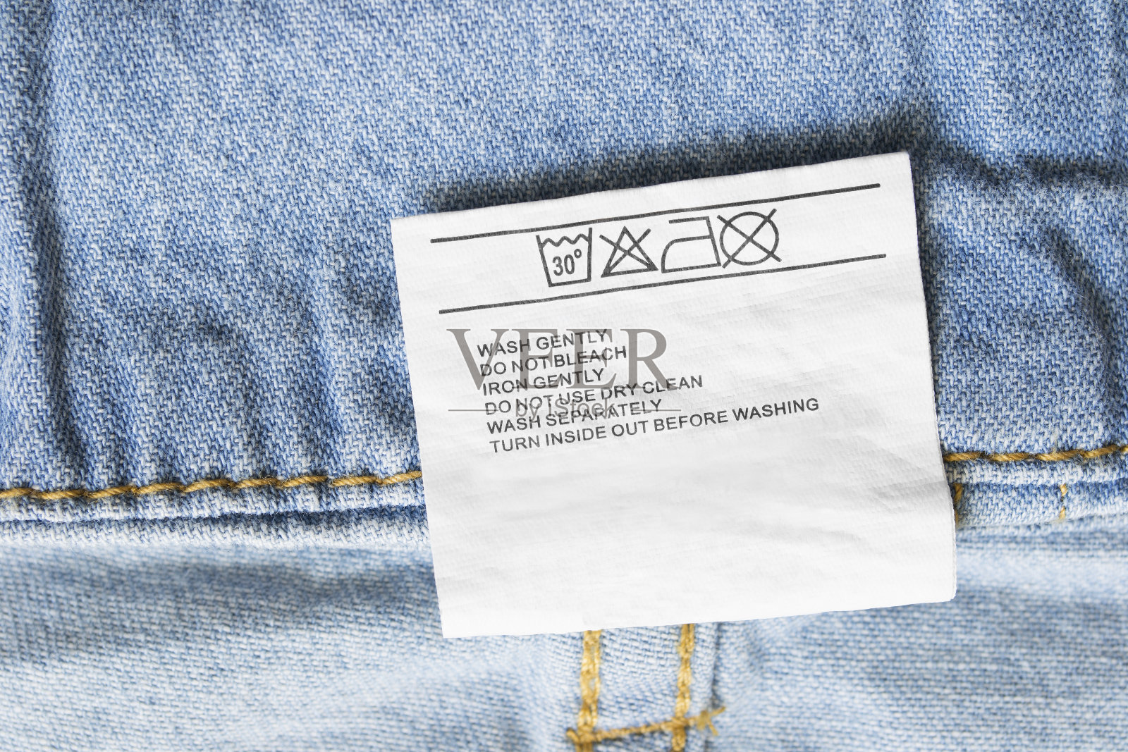 保健衣服标签照片摄影图片