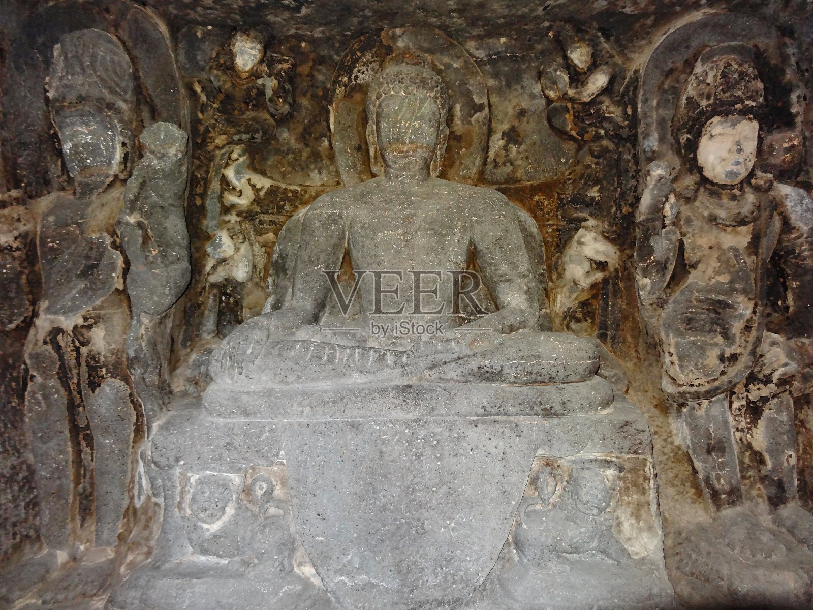 印度马哈拉施特拉邦，第11窟中央佛龛1层，艾罗拉洞窟照片摄影图片