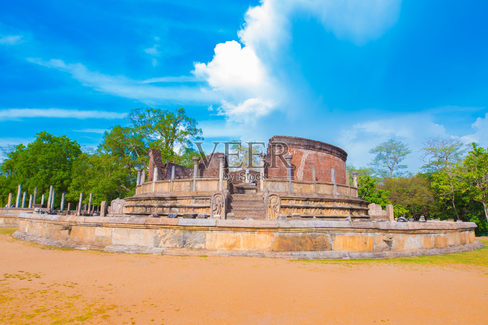 瓦塔奇或瓦塔迪奇神庙照片摄影图片