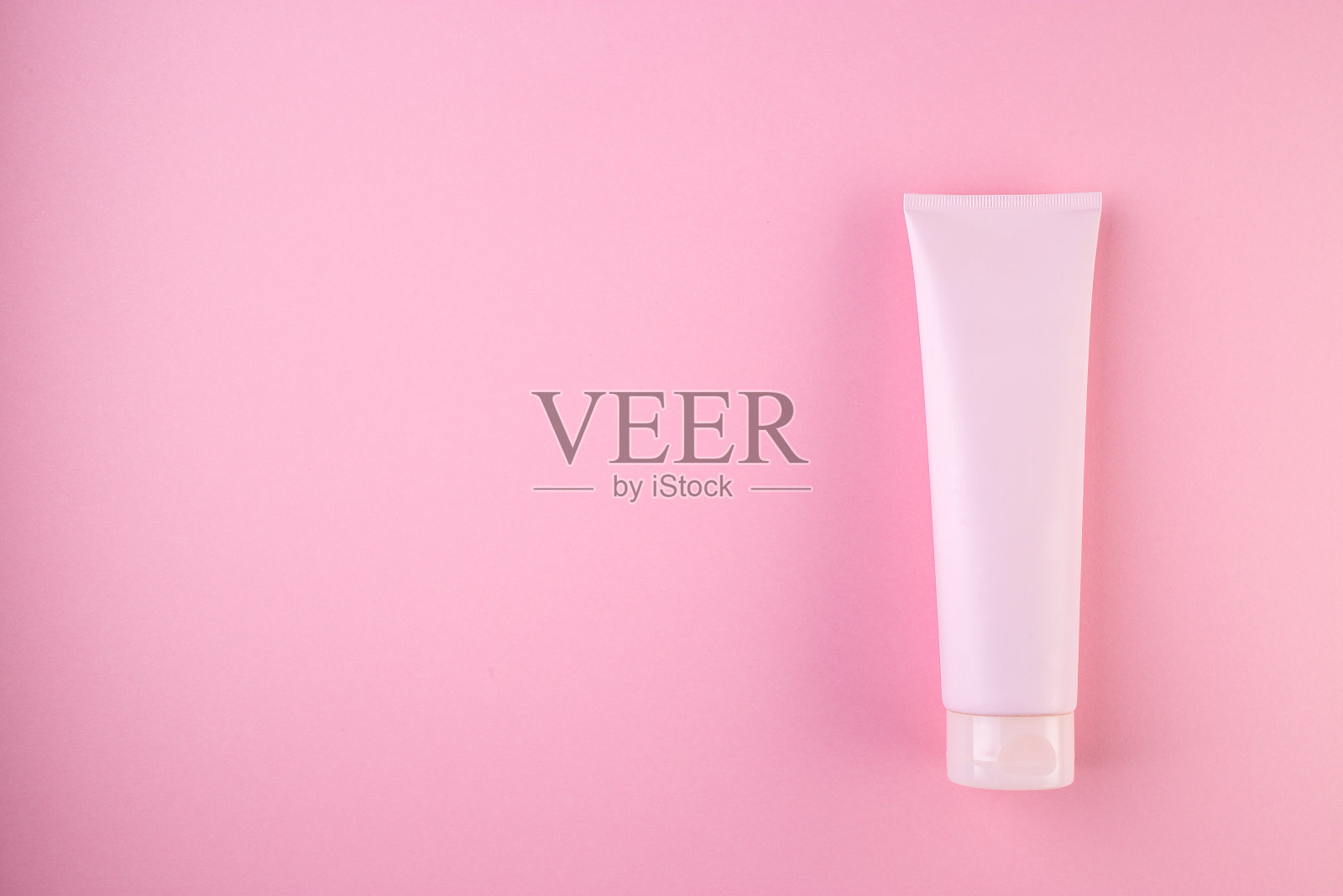 粉底涂有面霜或体霜的塑料管照片摄影图片