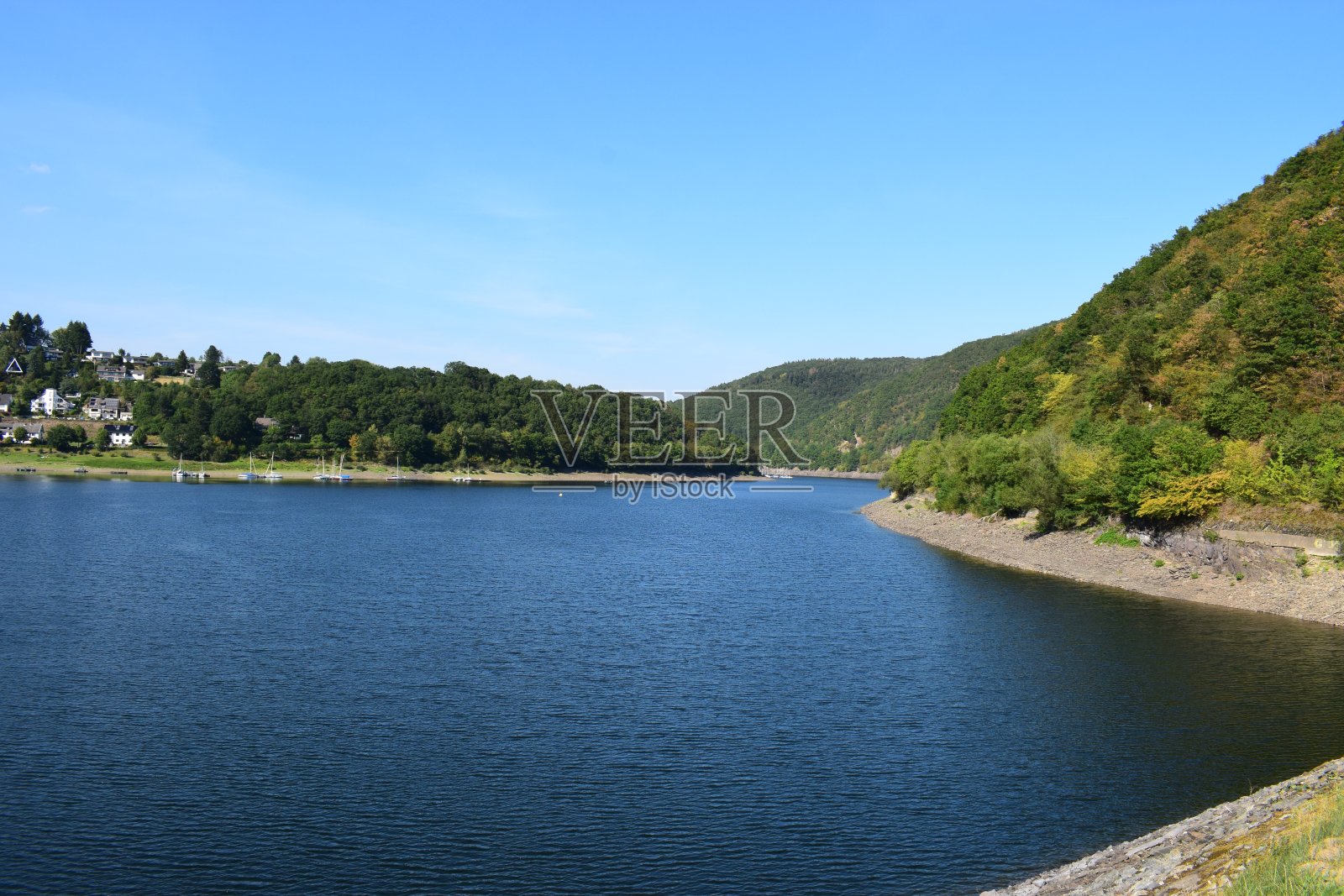 鲁西水库湖泊系统照片摄影图片