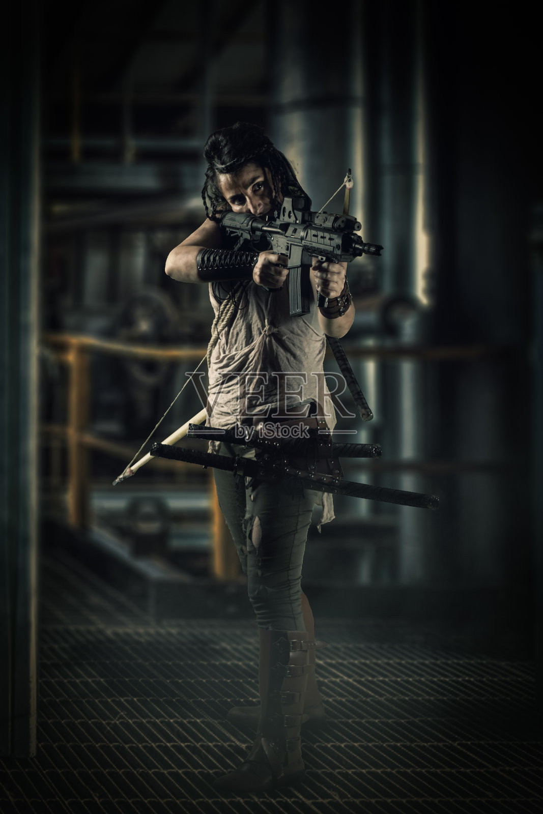 后启示录女性摄影棚拍摄照片摄影图片