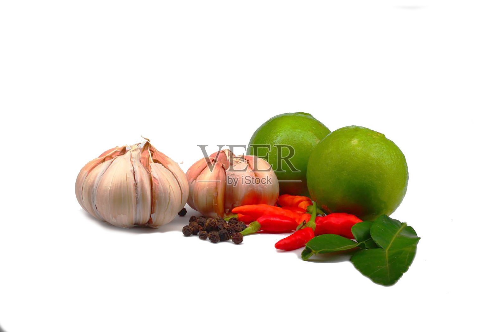 白色背景上的泰国食材照片摄影图片