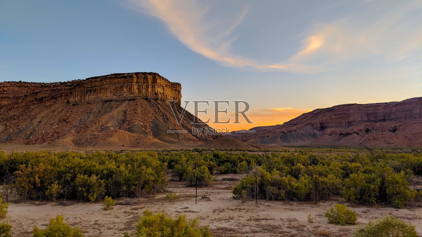 出去走动照片摄影图片