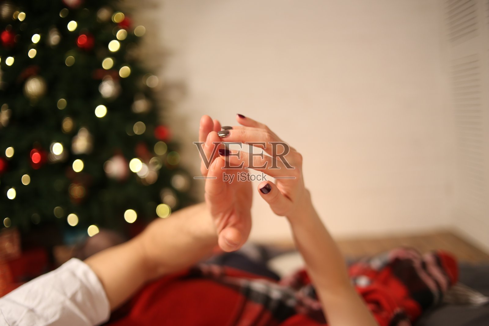 概念手夫妇新年圣诞爱情照片摄影图片