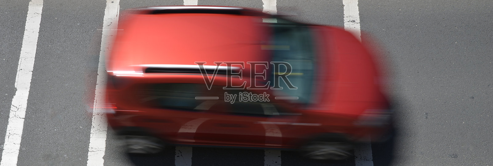 车辆上道路行驶照片摄影图片