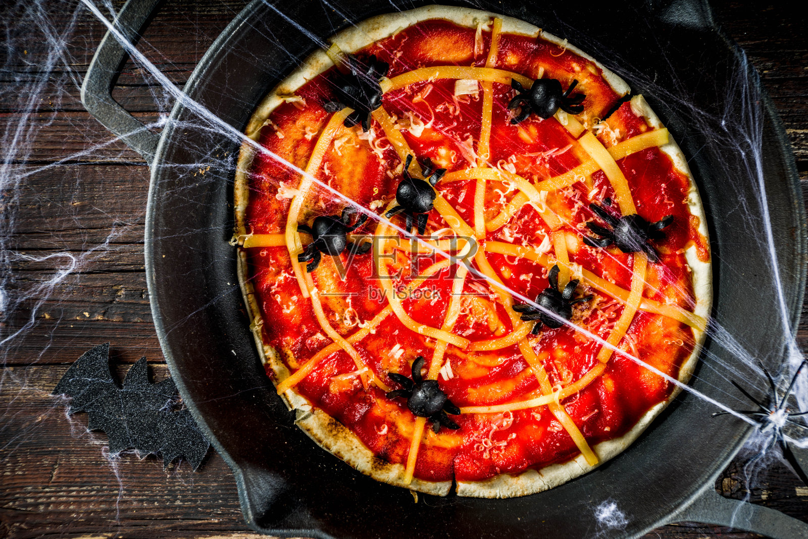 万圣节蜘蛛网披萨照片摄影图片