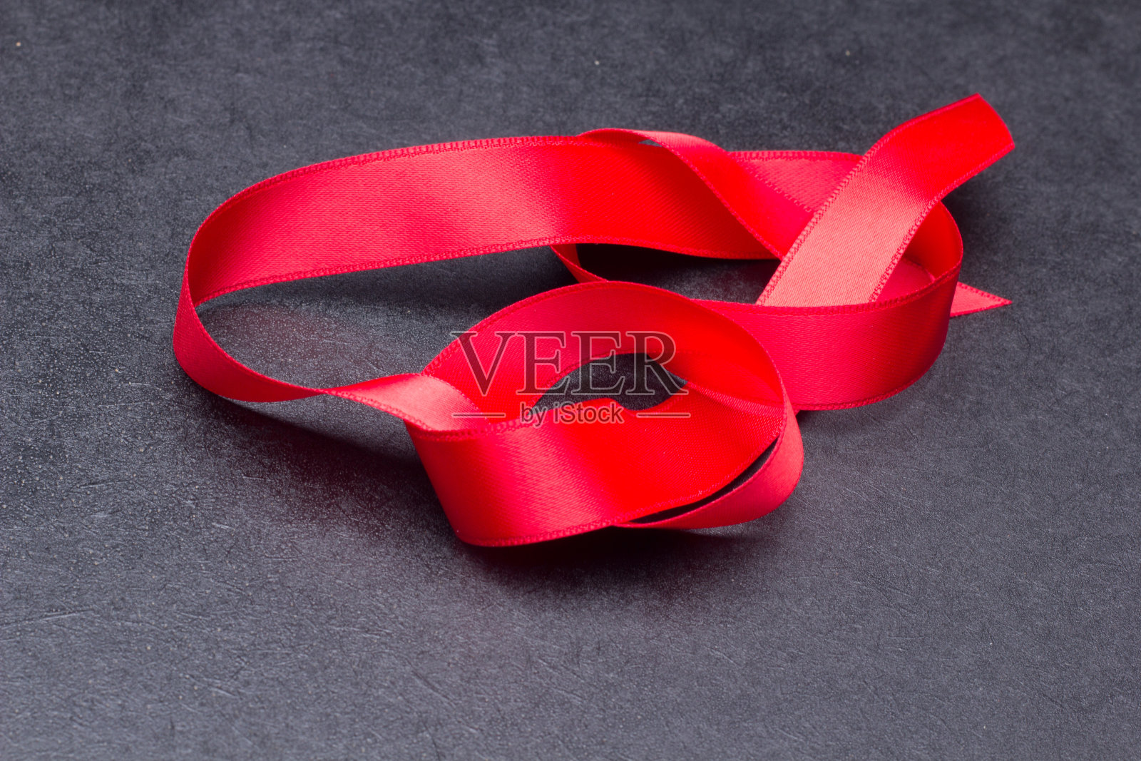 红色的布胶带照片摄影图片