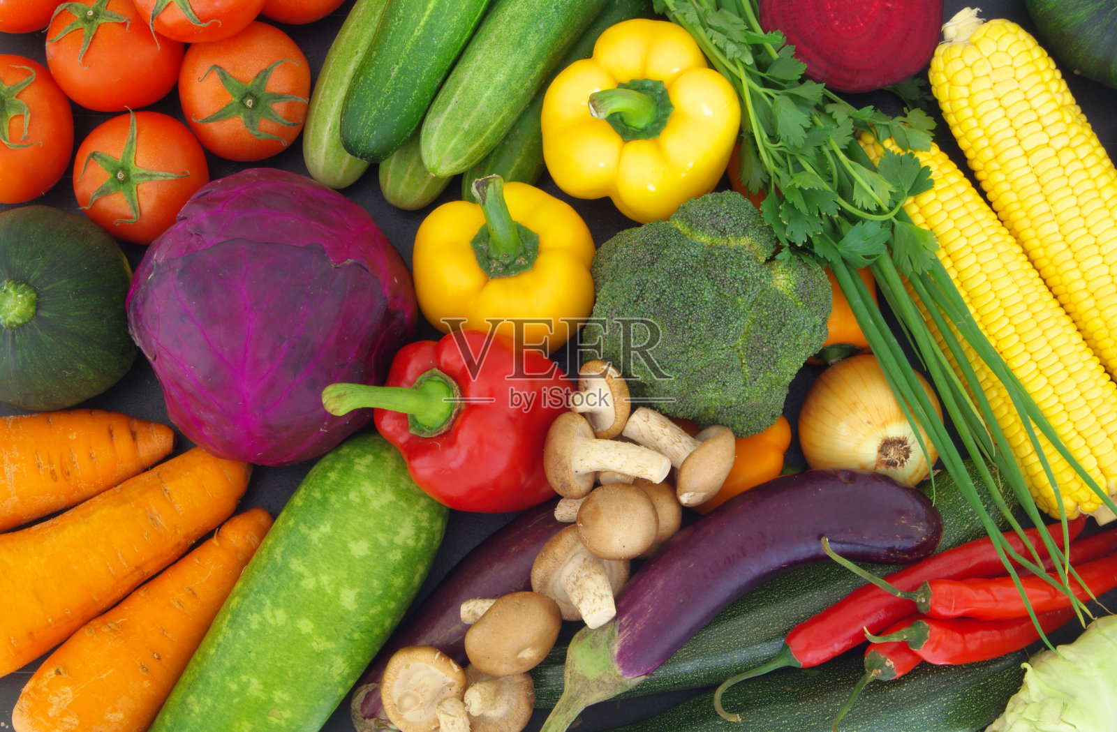 以许多新鲜蔬菜为背景照片摄影图片