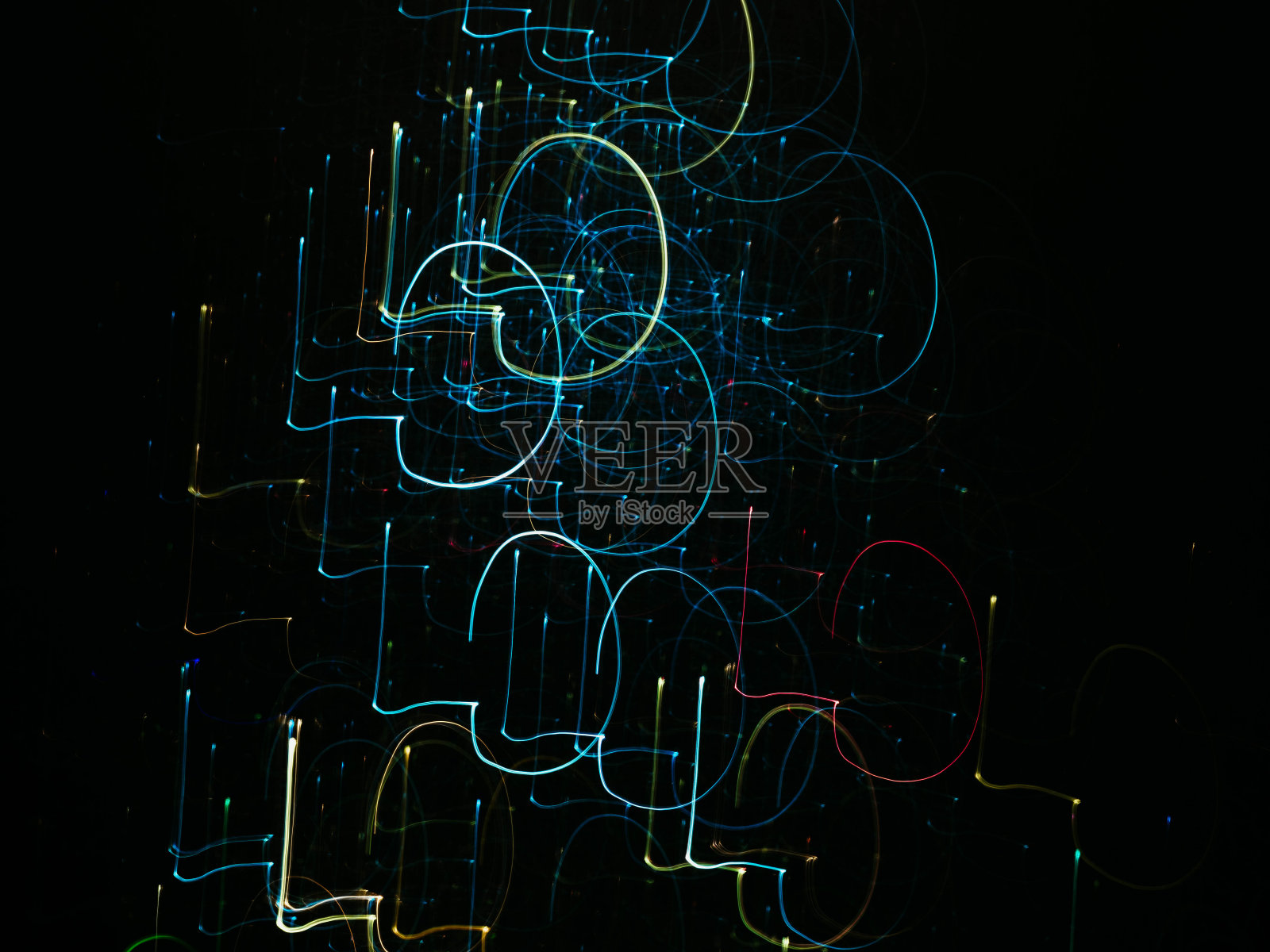 霓虹黄色、蓝色、粉红色的漩涡线火花射线照片摄影图片