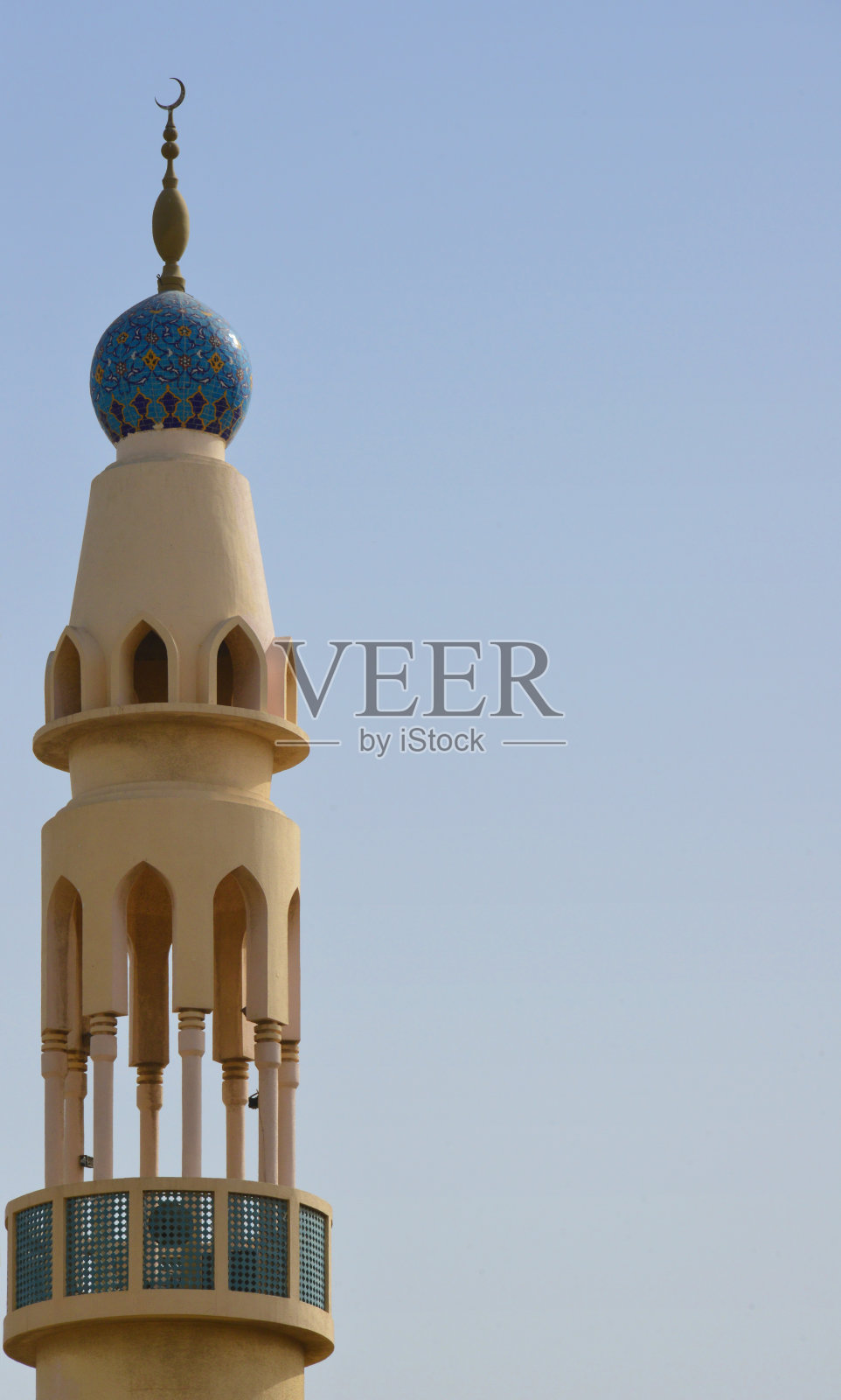 阿拉伯联合酋长国迪拜哈里卜·本·哈里卜清真寺的宣礼塔照片摄影图片