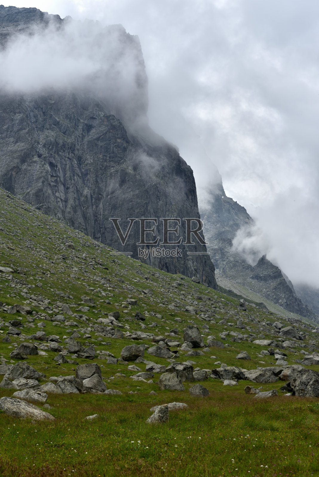 山中的云照片摄影图片