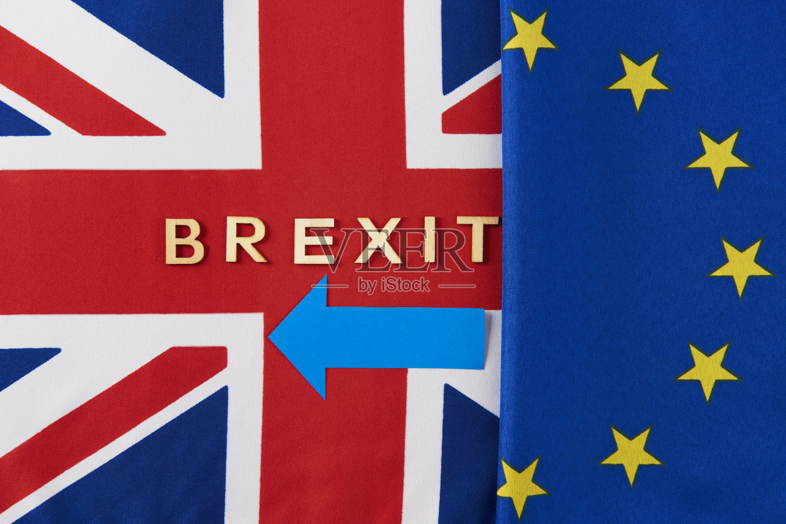 两个不同的旗帜的特写文字脱欧照片摄影图片