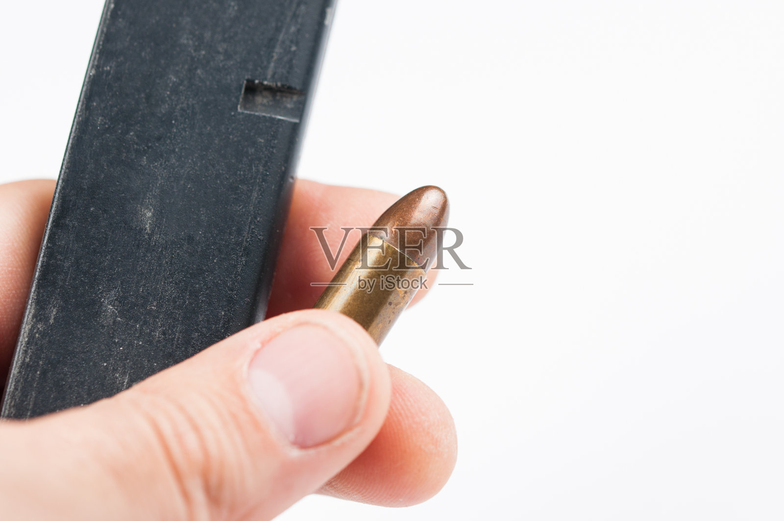 子弹孤立在白色背景上。副本的空间。照片摄影图片