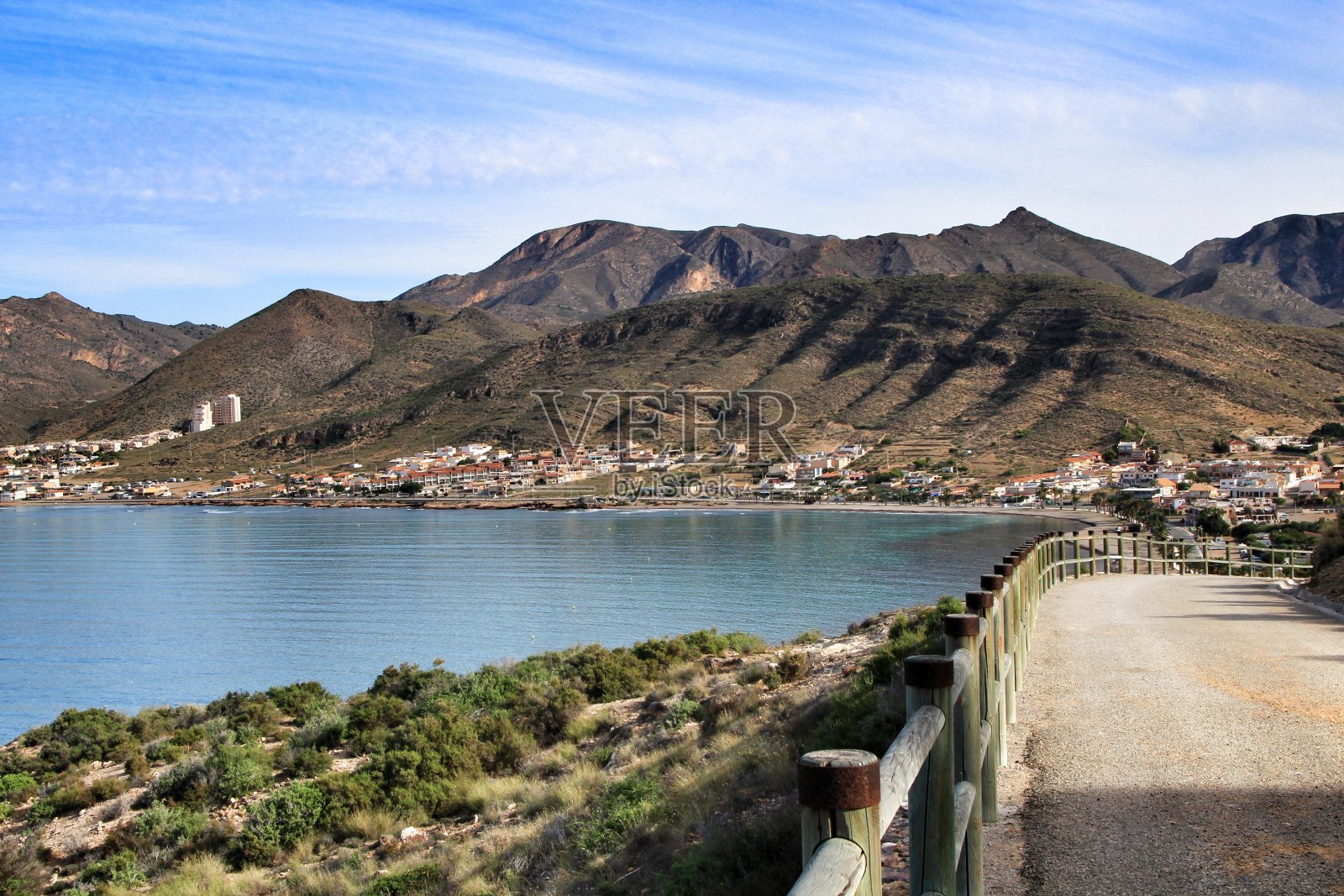 卡塔赫纳海岸的拉阿佐希亚海滩照片摄影图片