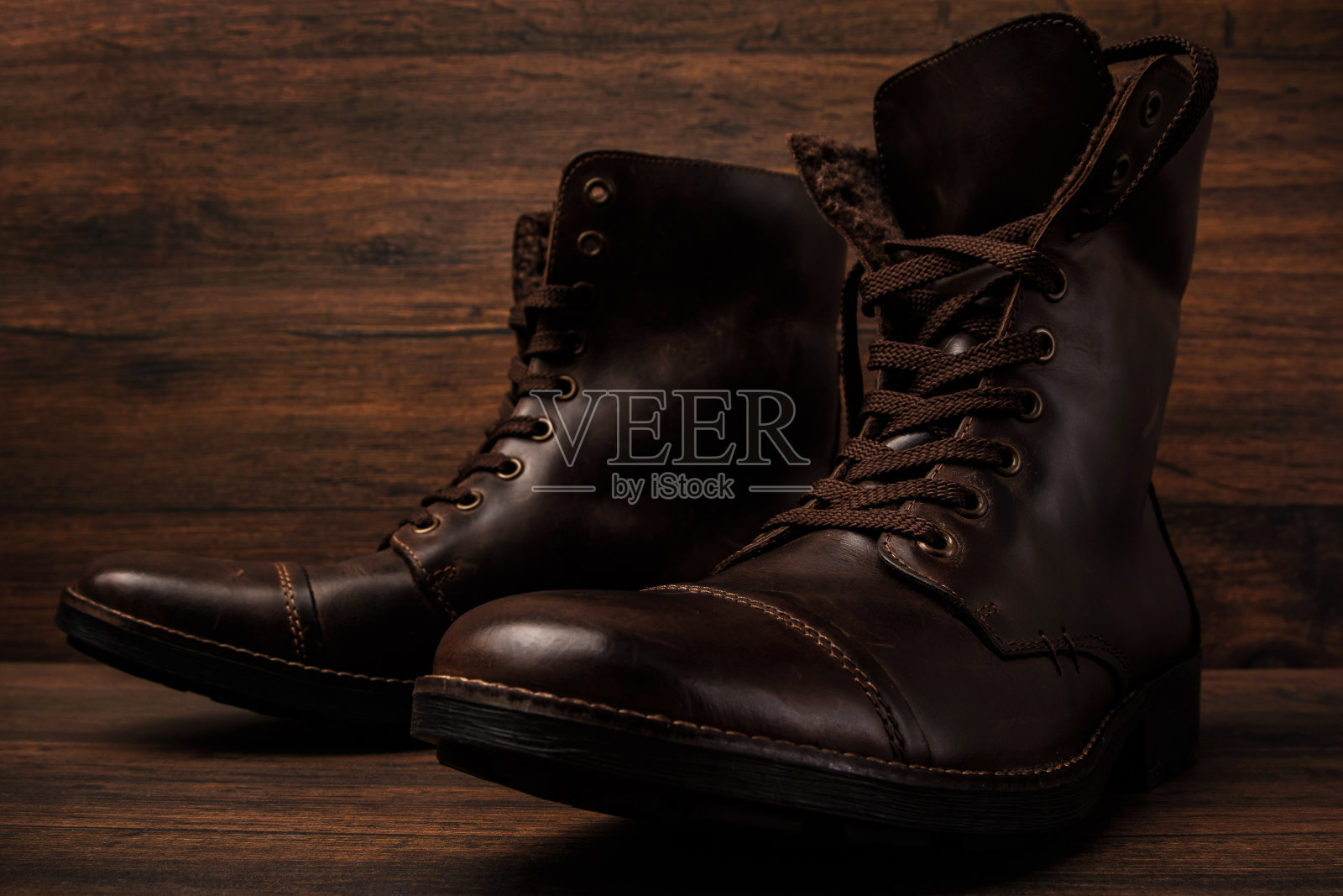 皮靴照片摄影图片