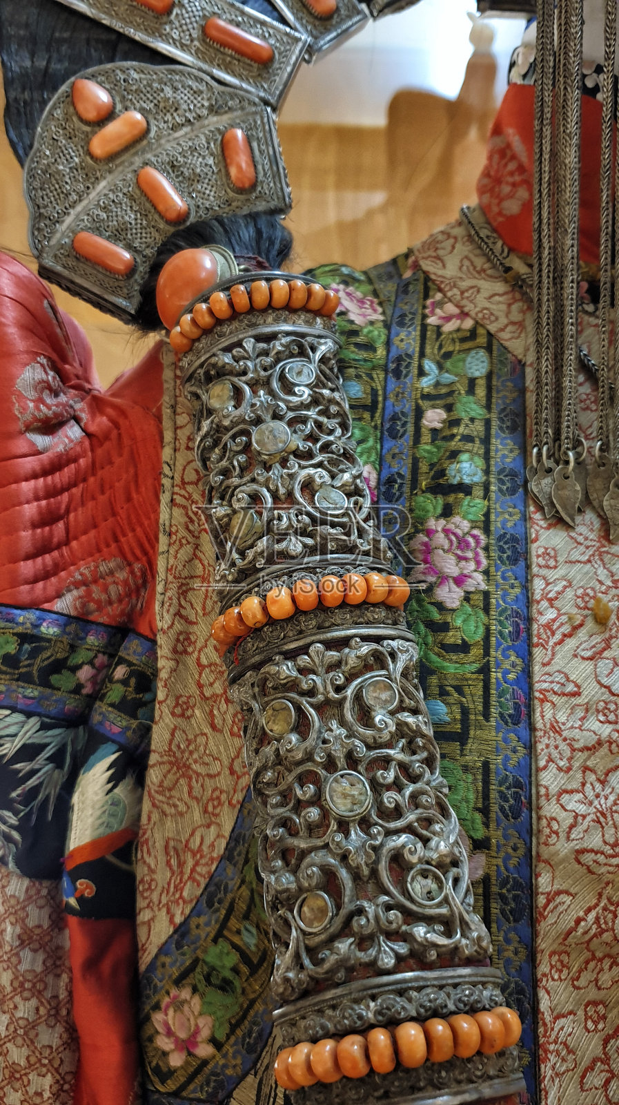 蒙古传统服装-蒙古照片摄影图片