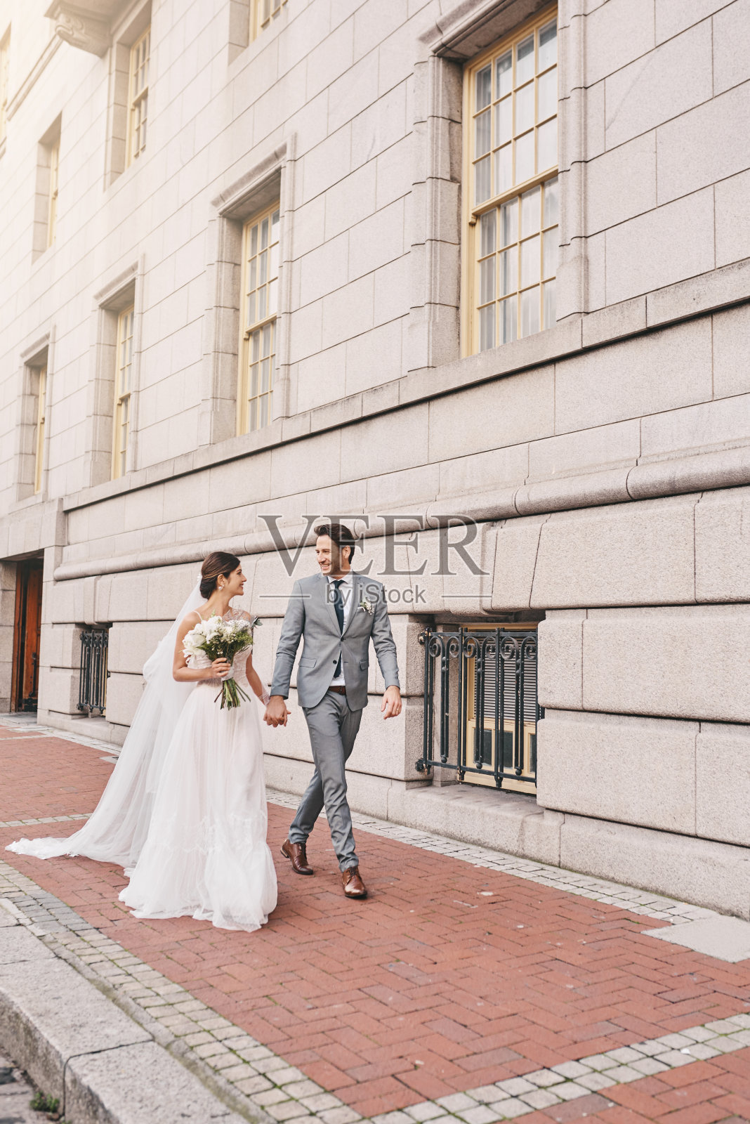 我想牵着你的手走过这一生照片摄影图片