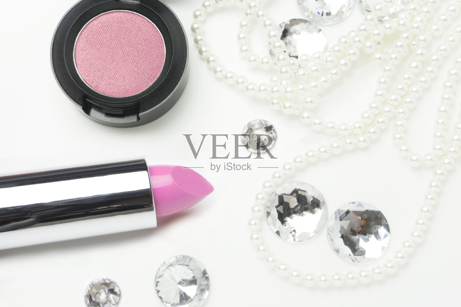 唇贴有花又淡照片摄影图片