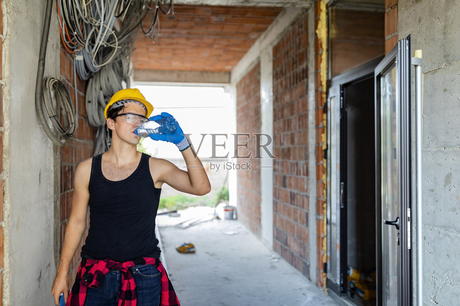 这是辛苦的一天照片摄影图片