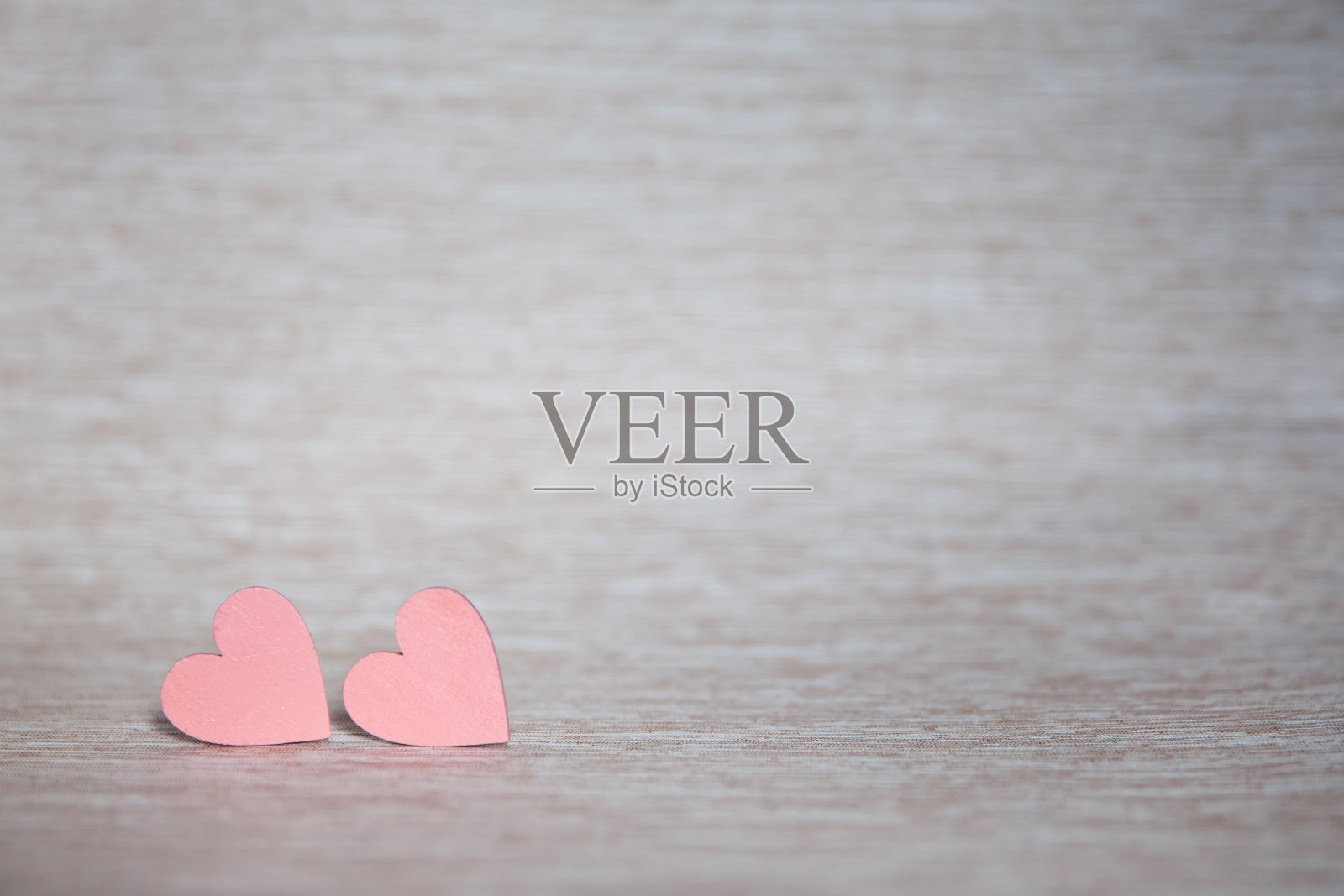 粉色心形背景照片摄影图片