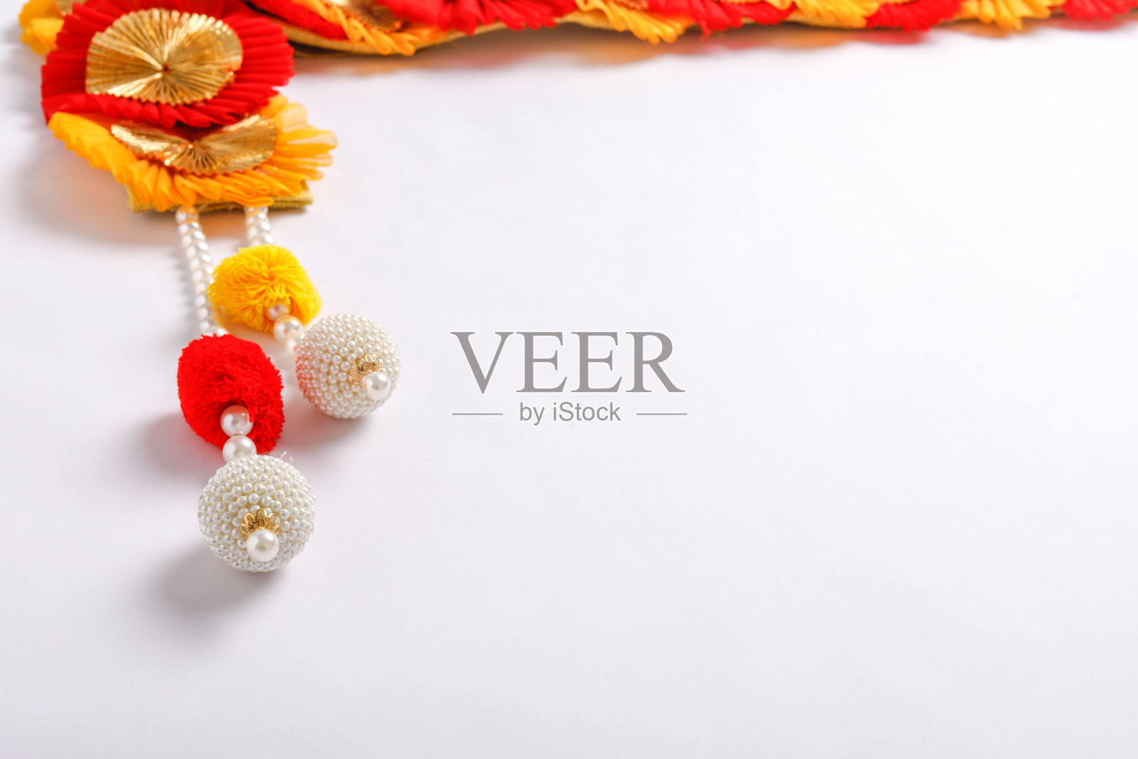 Toran是一种传统的悬挂在印度家庭在节日期间，如排灯节照片摄影图片