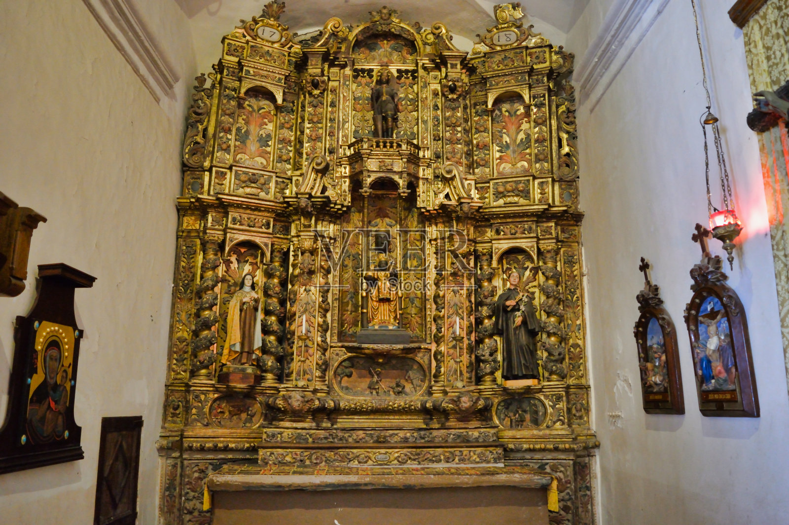 圣玛丽亚教堂内部景观照片摄影图片