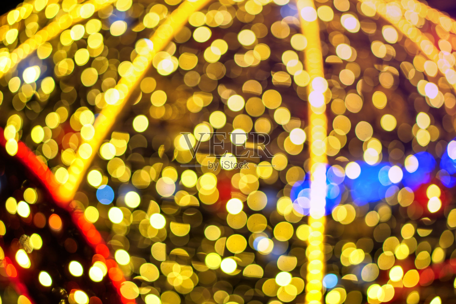 美丽的圣诞背景与花环和散景。新年多彩画。抽象照片图像设计照片摄影图片