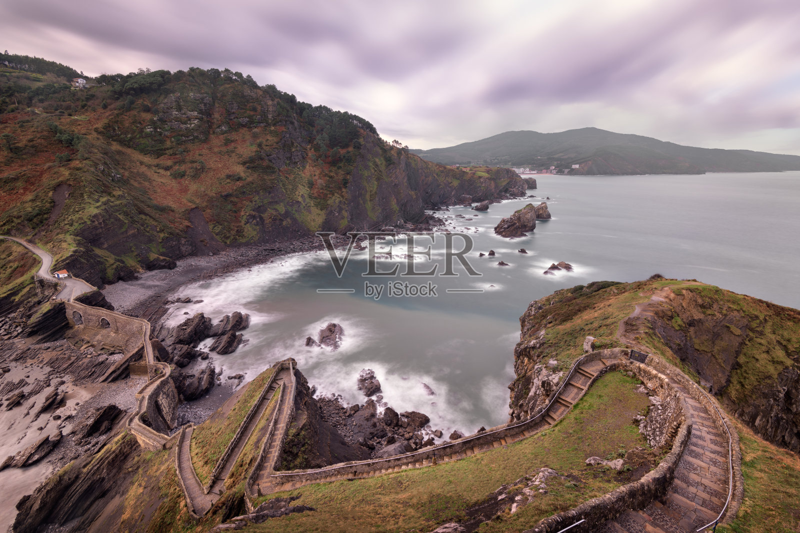 西班牙巴斯克地区早晨的楼梯照片摄影图片