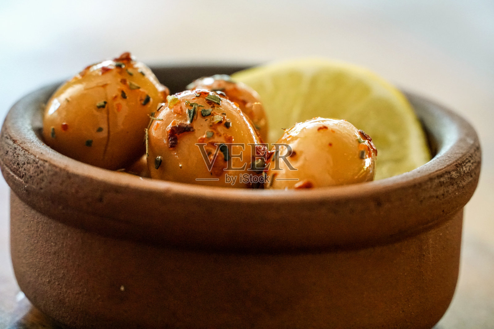 吃的绿橄榄照片摄影图片