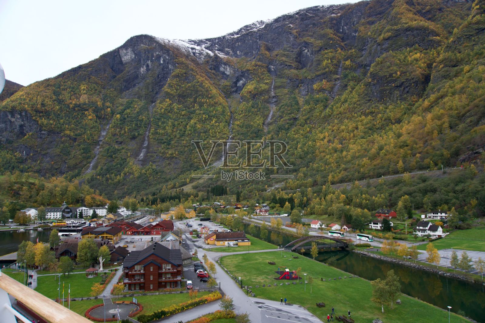 假话挪威小镇照片摄影图片
