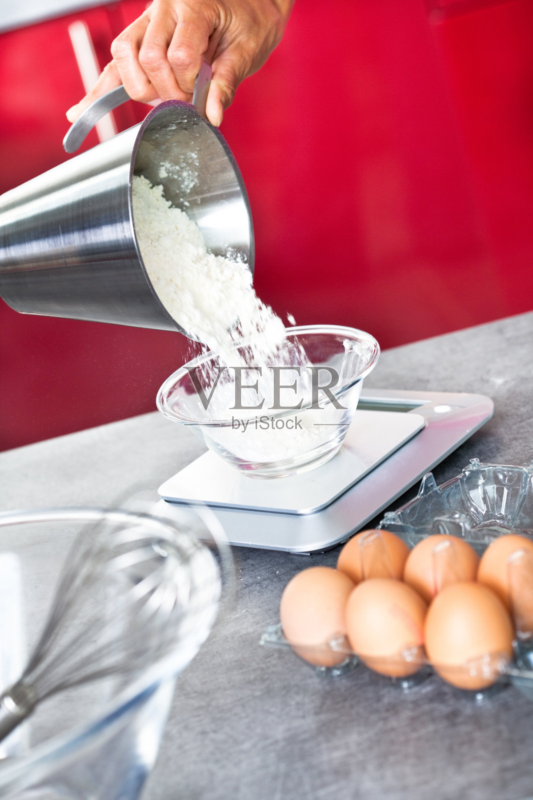 鸡蛋和面粉食谱照片摄影图片