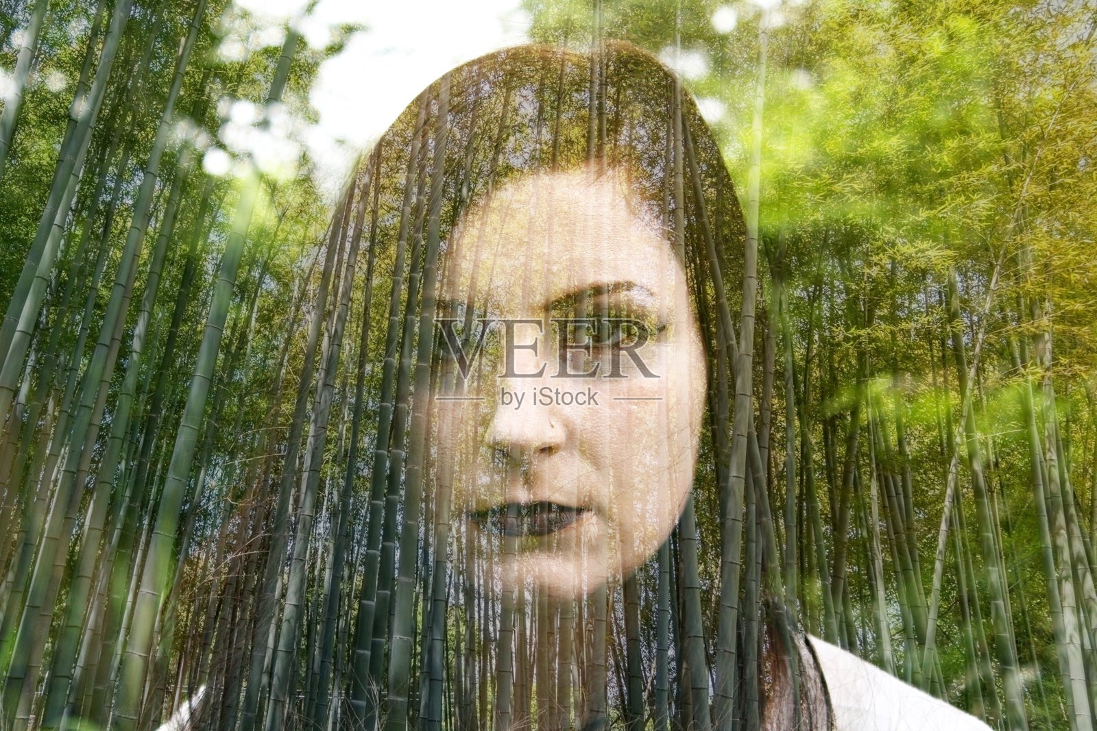 幽灵女孩在白色特写2照片摄影图片