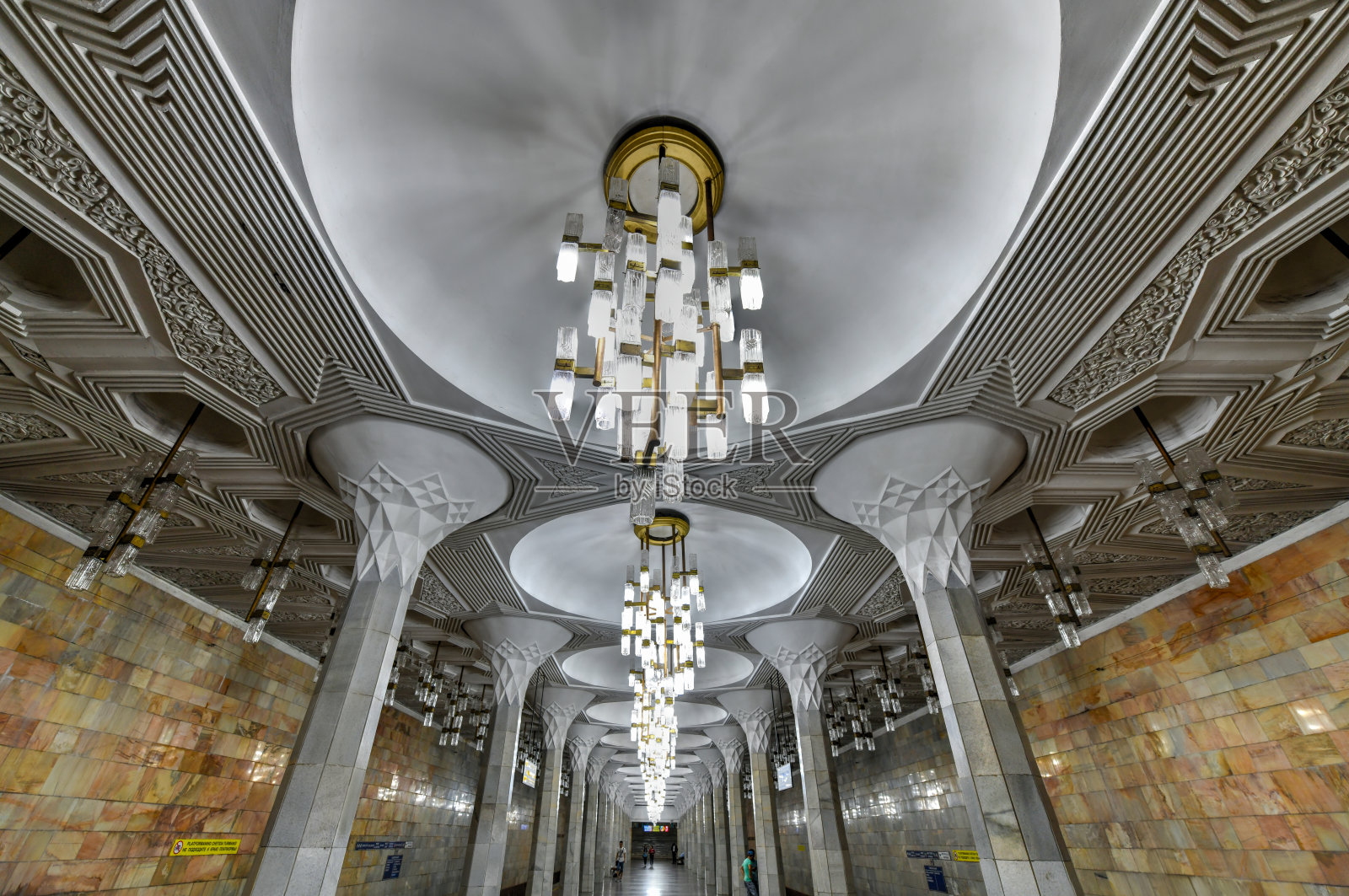 Mustakili Maydoni(独立广场)-塔什干，乌兹别克斯坦照片摄影图片