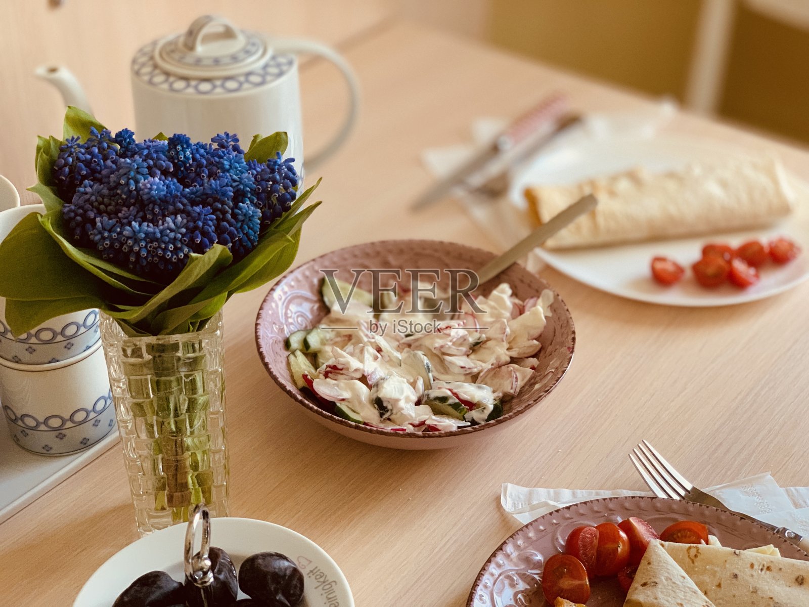 厨房里自制的节日早餐照片摄影图片