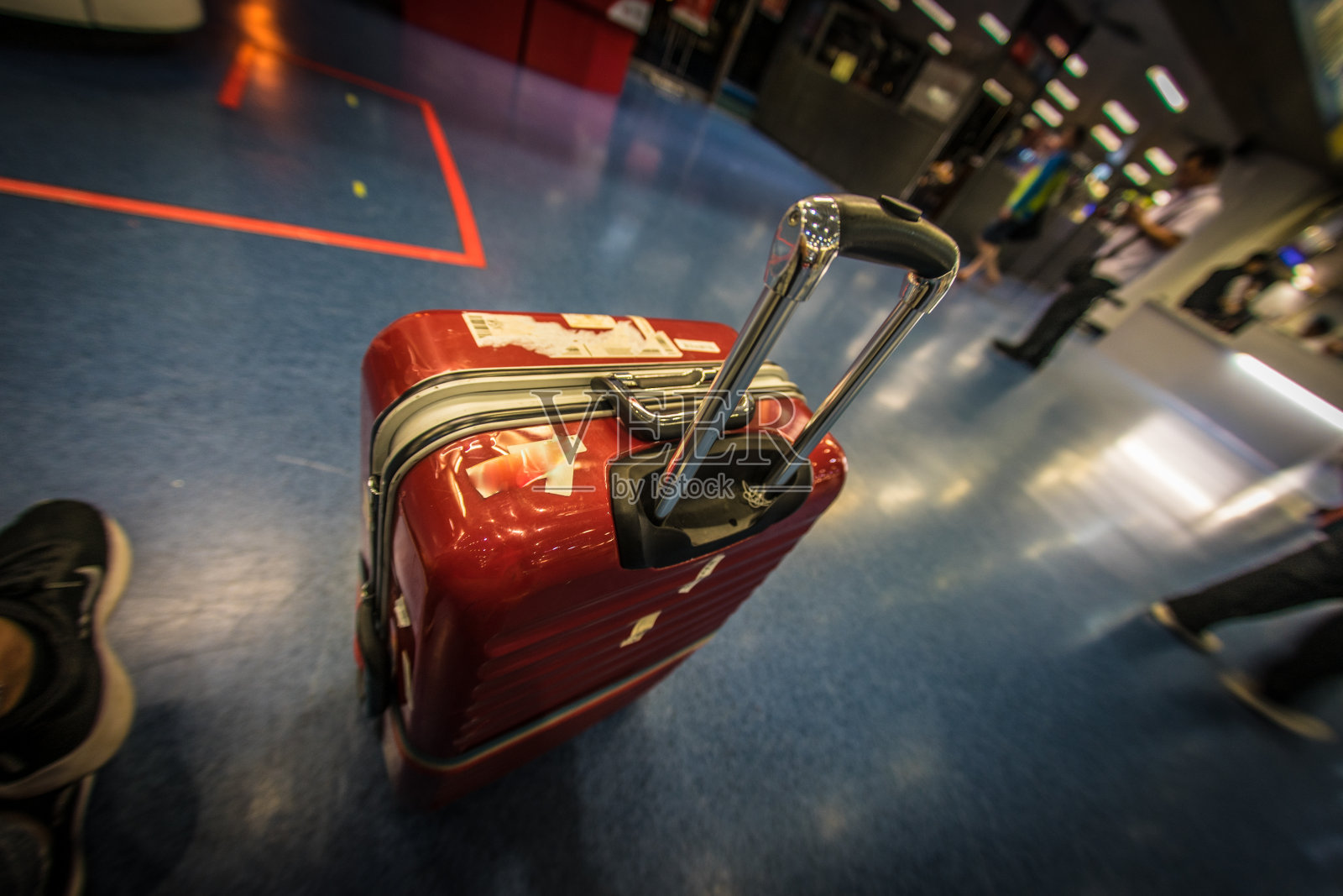 澳门城市形象及旅行箱照片摄影图片