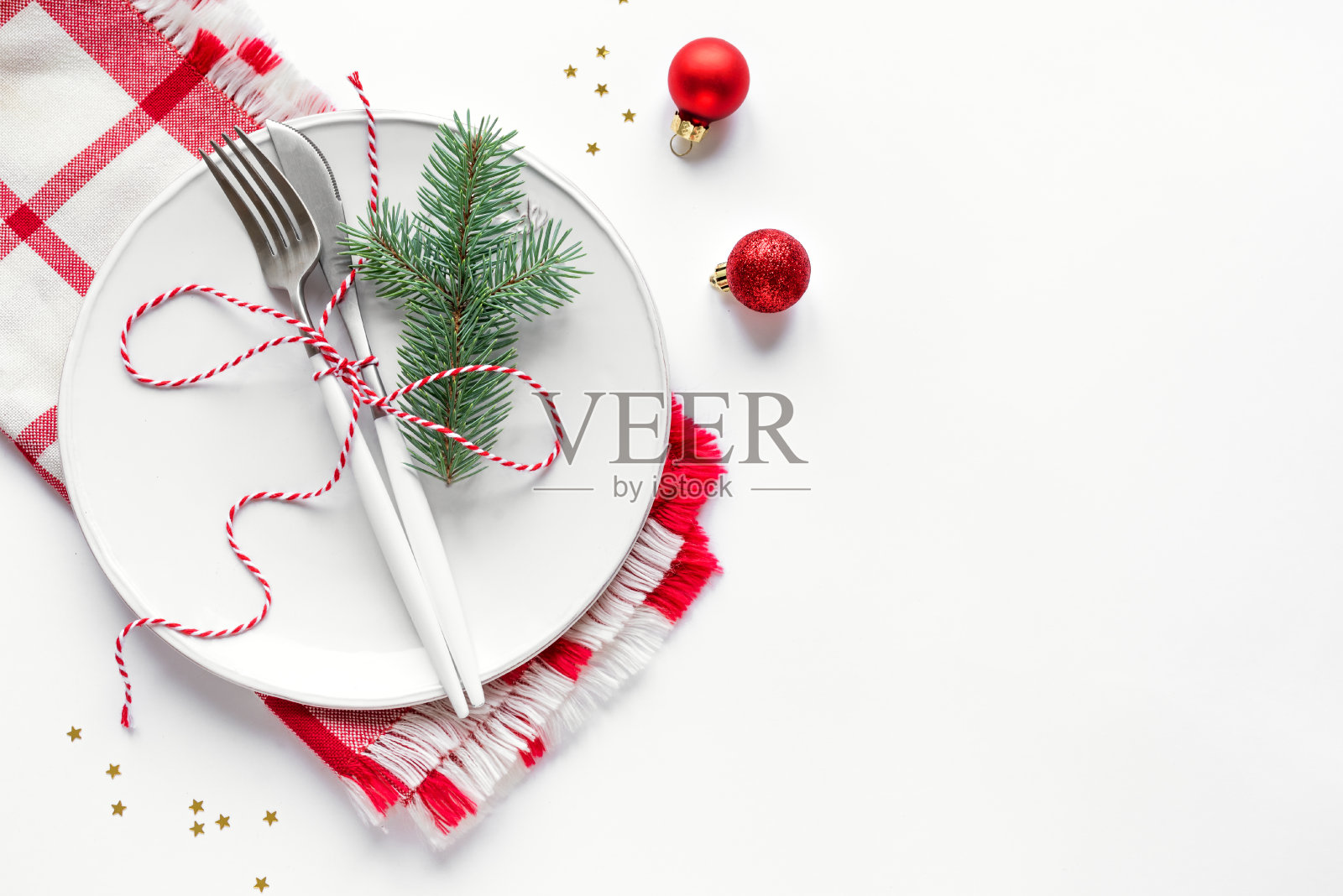 圣诞餐桌布置照片摄影图片