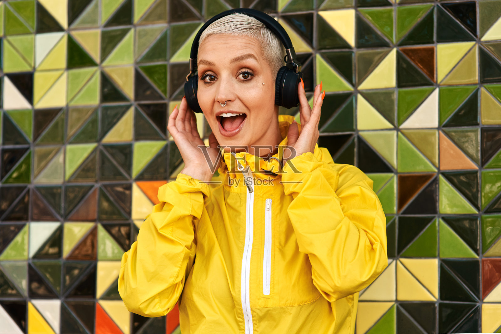 我有这么好的音乐!照片摄影图片