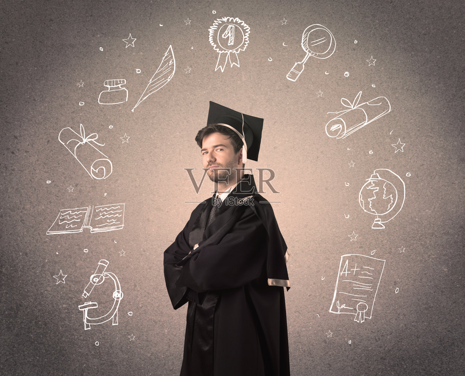 快乐的毕业生与手绘学校图标照片摄影图片