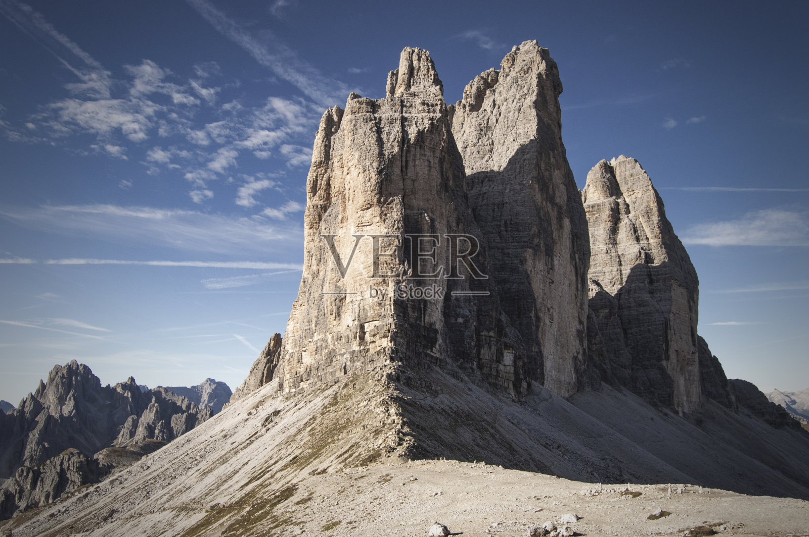 拉瓦雷多的三层照片摄影图片