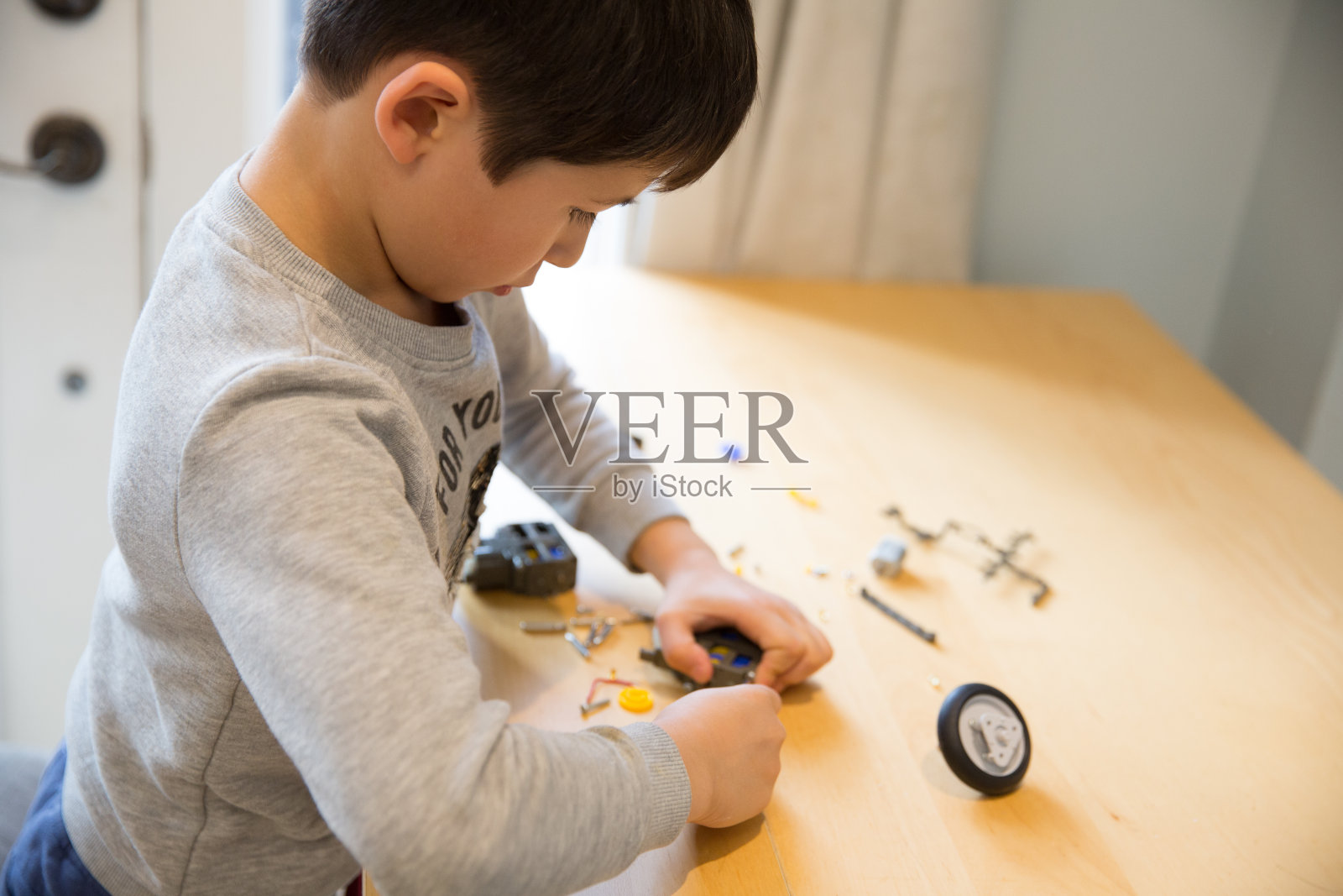 建立一个电机照片摄影图片