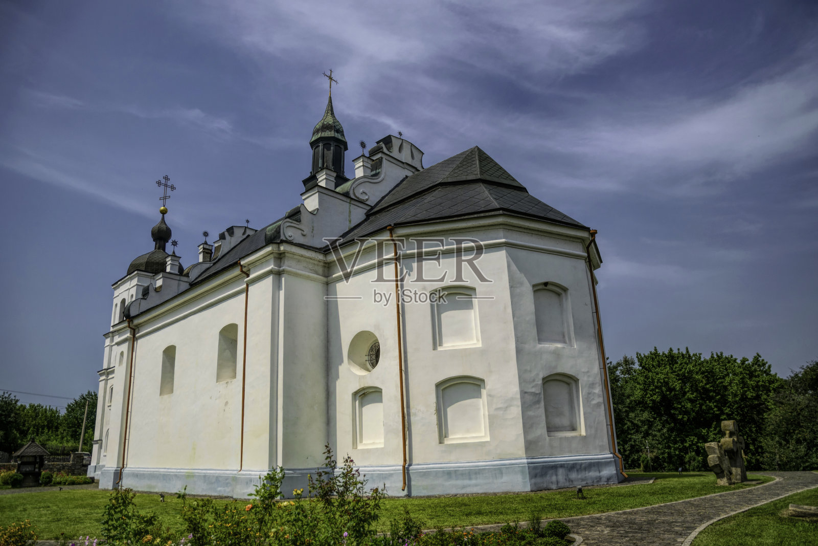 乌克兰Subbotov村的Elias Church。古代正统的寺庙照片摄影图片