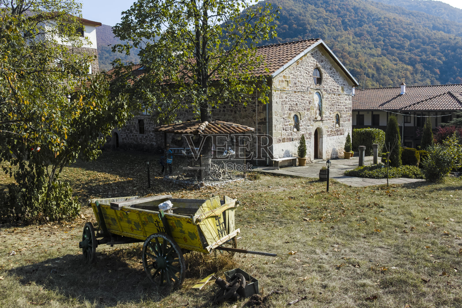 位于保加利亚瑞拉的奇普罗维茨修道院照片摄影图片