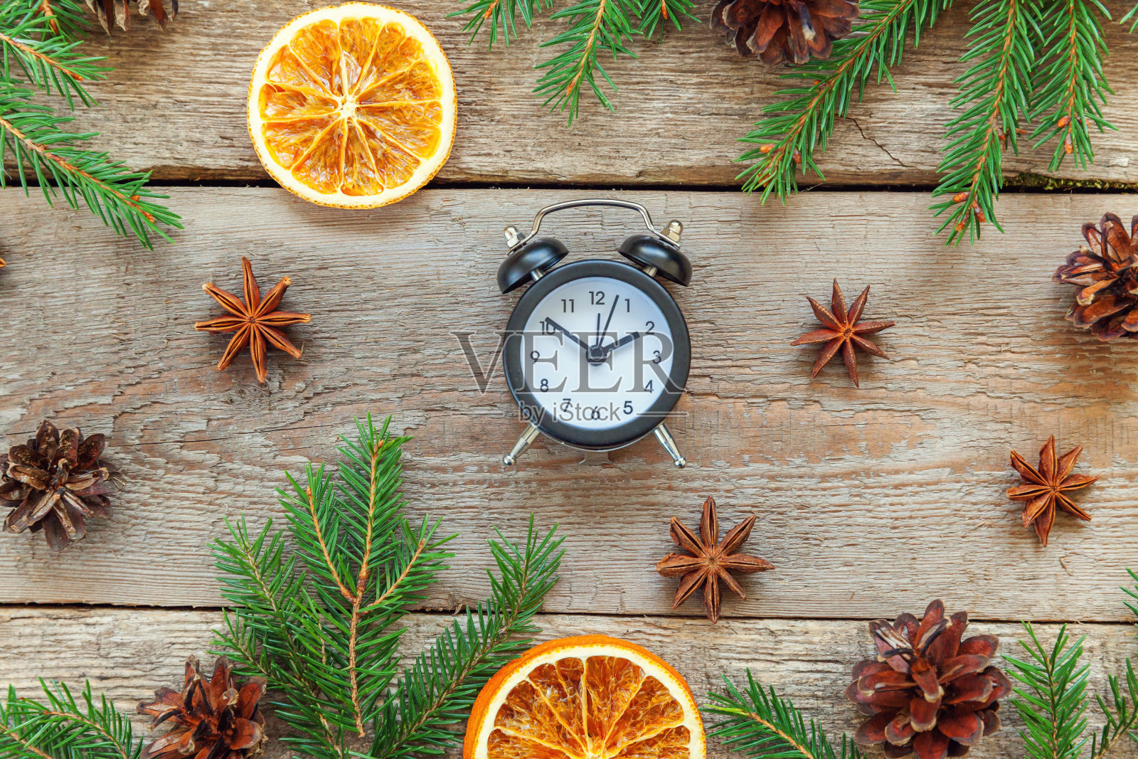 圣诞新年作文在旧的破旧的乡村木制背景照片摄影图片