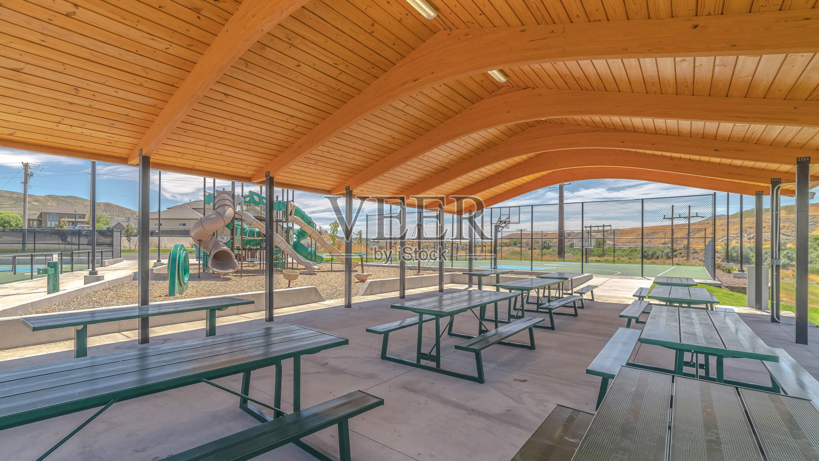 全景框架休闲娱乐公园的室外遮蔽区照片摄影图片