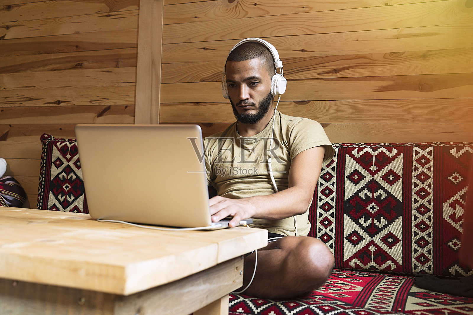 家庭办公室照片摄影图片