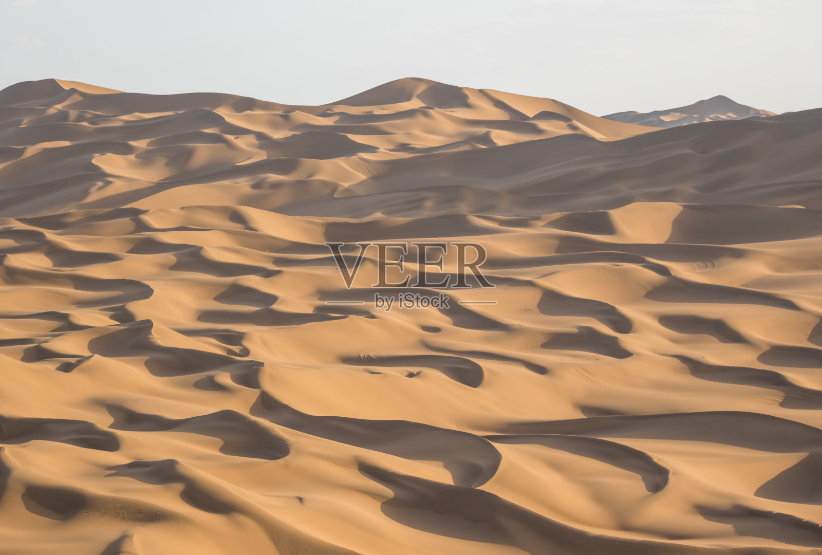 新疆维吾尔自治区库姆塔格沙漠。中国照片摄影图片