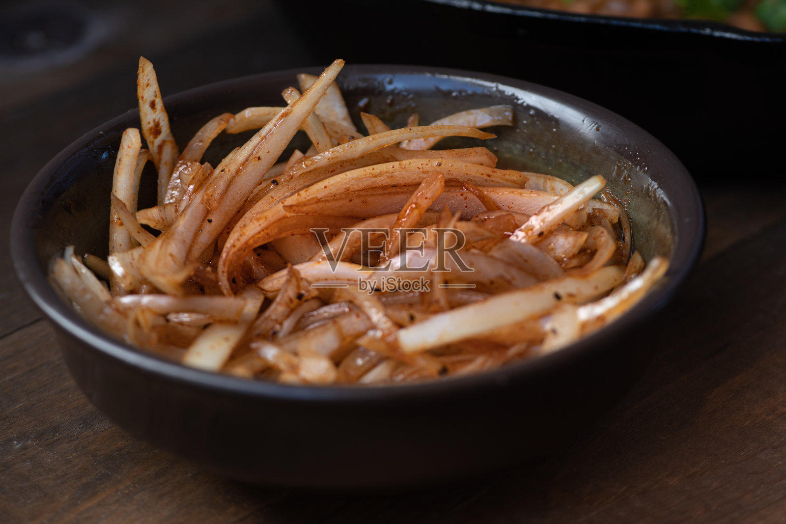 腌洋葱片照片摄影图片