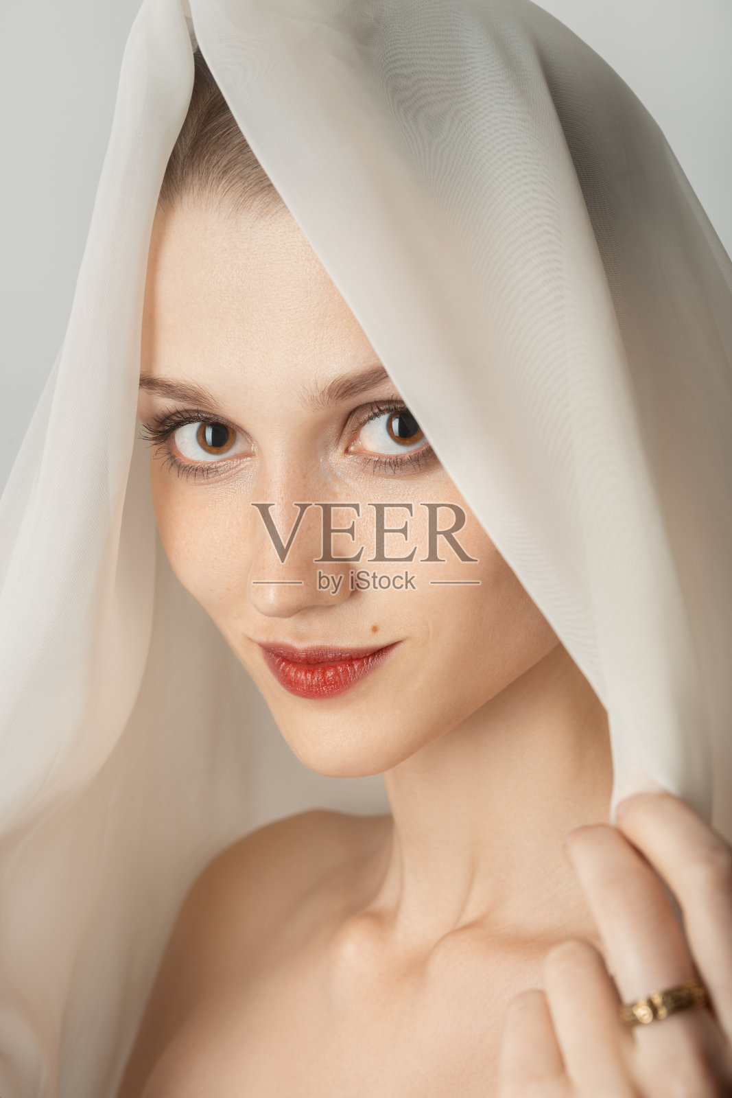 面纱的女人照片摄影图片